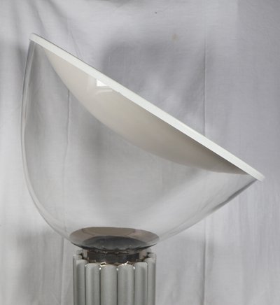 Lampe Taccia Flos datant des années 70 