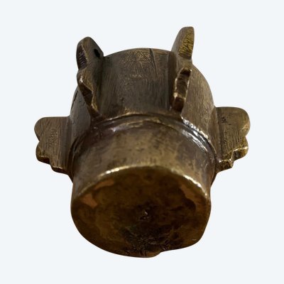 Mortier à ailettes et son pilon XVIIe en bronze