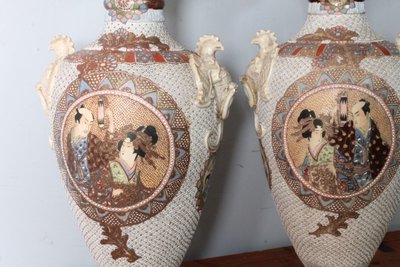Antique Japanese Satsuma Ceramic Vases early 1900s Paintings . H 78 La 44