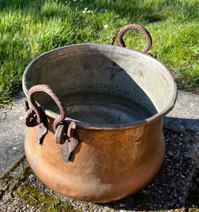 Marmite Ancienne en Cuivre, XIXe siècle – Intérieur Étain, Anses en Fer Forgé