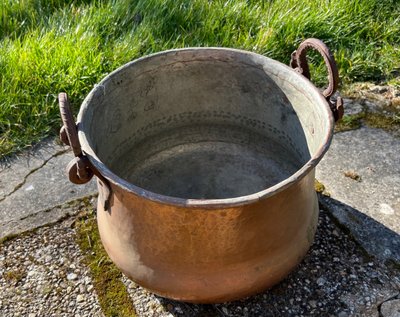 Marmite Ancienne en Cuivre, XIXe siècle – Intérieur Étain, Anses en Fer Forgé