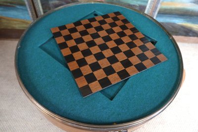 Table à jeux en loupe des années 1940