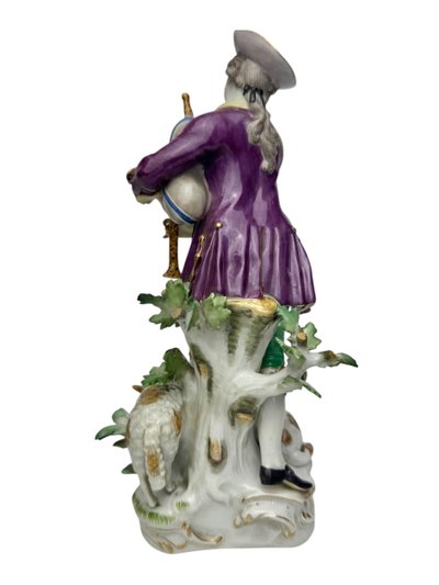 Meissen - Porcelain figure of a shepherd with bagpipes