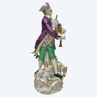 Meissen - Porcelain figure of a shepherd with bagpipes