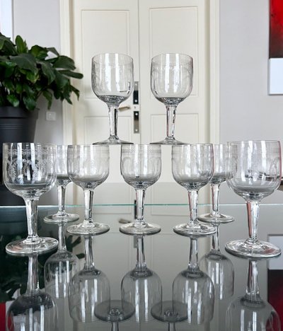 Service De Verres Soufflés Décorés d'Une Frise Gravée - XIXe Siècle