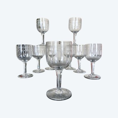 Service De Verres Soufflés Décorés d'Une Frise Gravée - XIXe Siècle