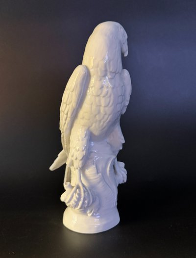 Berlin KPM Bird of Prey (Falcon) in porcelain H 24