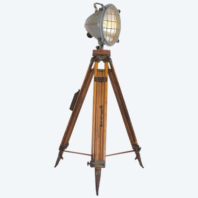 “Theodolite” tripod construction site lighthouse