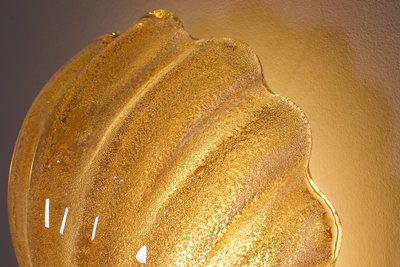 Pair of “shell” wall lights in Barovier Toso style.