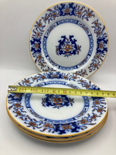 Minton plates