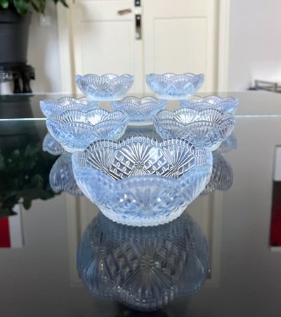 Dessertset Schalen aus Opalglas - Art Deco
