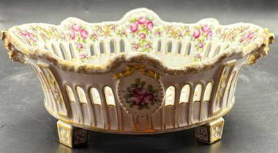 PORCELAIN PLANTER