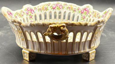 PORCELAIN PLANTER