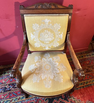 Paire de fauteuils en acajou, époque Charles X