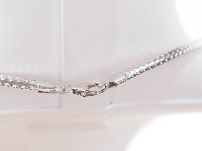 Collana omega in oro bianco