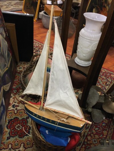 Teichboot Tirot