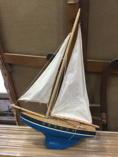 Teichboot Tirot