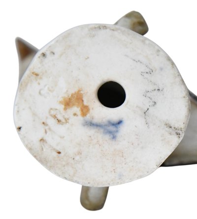 Meissen porcelain statuette representing the bird Linotte mélodieuse. Model 110