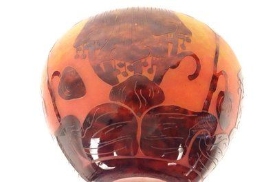Small Vase Boule Le Verre Français Schneider Campanules Pâte de Verre 20th century