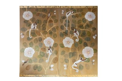 Painted canvas depicting lemurs. Contemporary work. LS6437A1089P