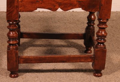 Table Espagnole Dit Tocinera En Noyer Du 17° Siècle