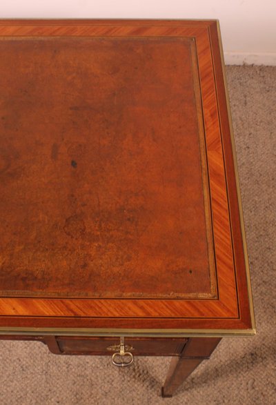 Bureau Plat in palissandro Luigi XVI