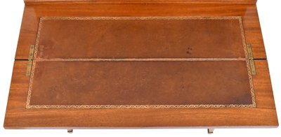 Bureau bonheur du jour en marqueterie dans le goût de Charles Topino