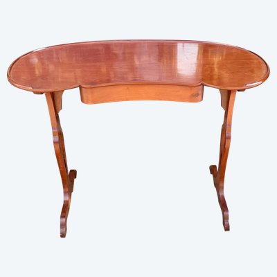Petit bureau Art nouveau en acajou, fin XIXe / début XXe siècle  
