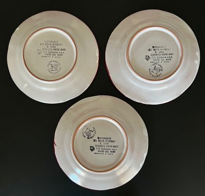 Piatti del Ristorante del Buon Ricordo "Rosa d'Oro" di Ceramica Vietri Mare, Italia 1994