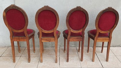 Suite of 4 Louis XVI walnut medallion chairs