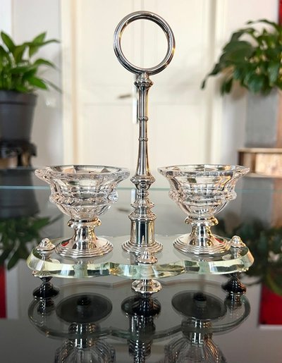 Crystal and Silver Metal Salt Shakers - Salt Pepper Condiments