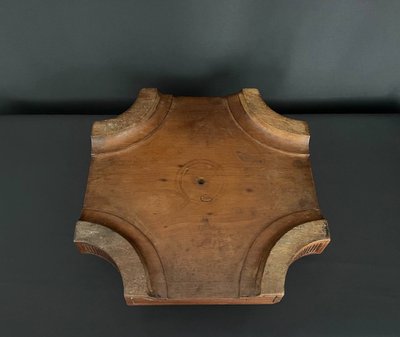 Socle en bois sculpté – signé ED. Mauvert LET Toulouse 