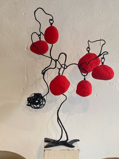 Mobile in polyurethane and metal - A unique work by Michel Froment