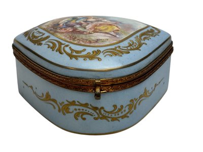 Château de Longpré Boîte à bijoux en porcelaine 