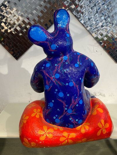 Papier-mâché sculptures "La petite famille" signed by artist Wabé and dated 2003