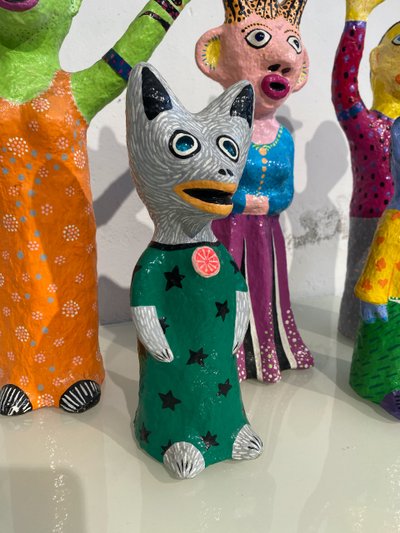 Papier-mâché sculptures "La petite famille" signed by artist Wabé and dated 2003