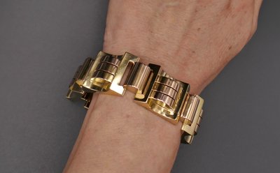 Bracciale Tank in oro rosa e giallo 18 carati, 105,25 grammi.