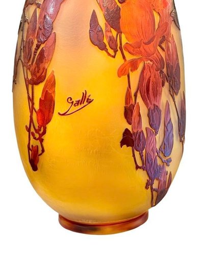 Emile Gallé Important Art Nouveau "Magnolias" Vase