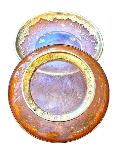 Daum Nancy Pair of Art Nouveau "Pâquerettes" Cups