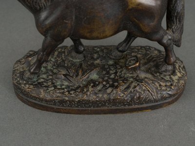 Cheval de trait en bronze XIXe patine brun foncé