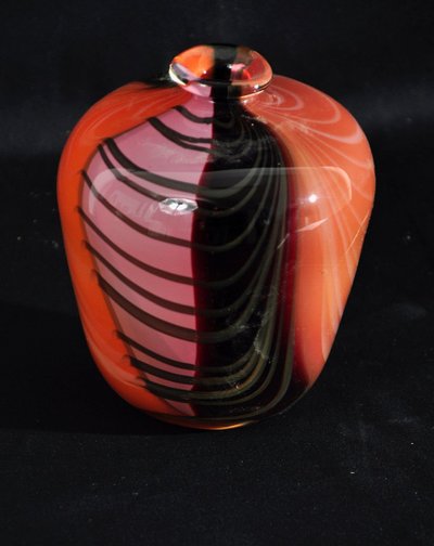 Vase En Verre Soufflé Signée Claude Morin Circa 1970