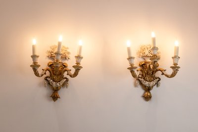 Pair of Louis XVI style sconces in gilded and lacquered wood. Circa 1900. LS5266457U