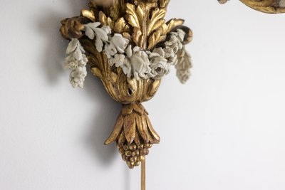 Pair of Louis XVI style sconces in gilded and lacquered wood. Circa 1900. LS5266457U