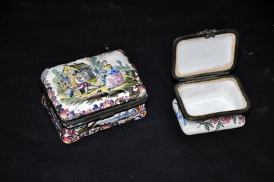 Pair De Boîtes à Tabac Faïence Signées époque XVIIIe