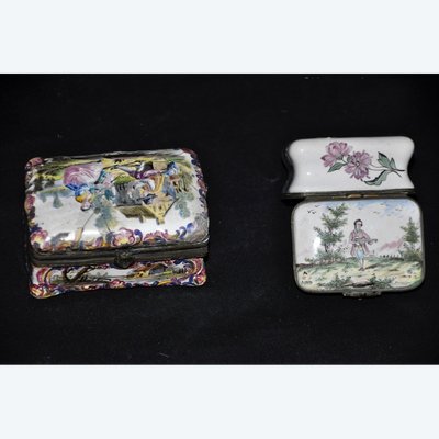 Pair De Boîtes à Tabac Faïence Signées époque XVIIIe
