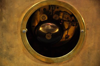 Madame De Sévigné XIXᵉ Gilded Bronze Leaf Clock
