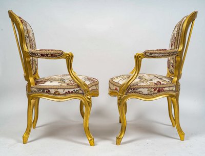 Georges Jacob reçu Maitre en 1765 Quatre fauteuils en bois doré d’époque Louis XV vers 1765-1770