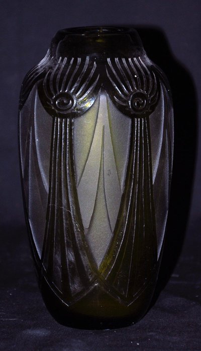 Vase en verre partiellement dépolis époque Art Déco Signé Legras