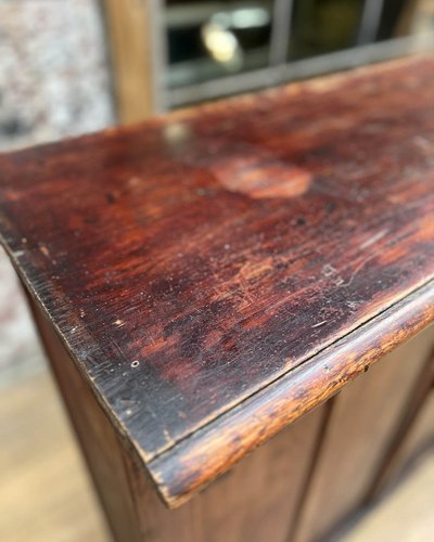 Bar counter