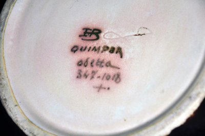 Vase Céramique Signé Odéta à Décor Champêtre Breton époque XXe Siècle